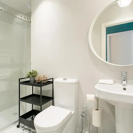 Jp38 - Dowtown Perfect Gem 2 Bdr + 2 Bath, Bright Flat! Lisbona